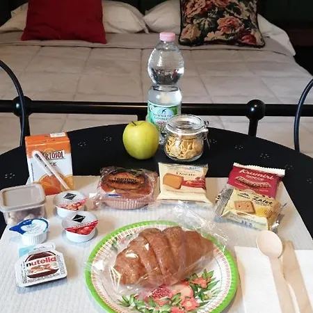 Noemi Bed & Breakfast Pisa